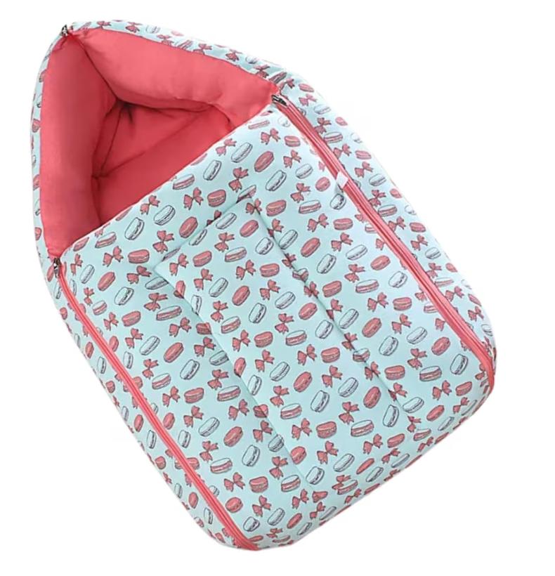 Sweet Macaron and Bow Print Baby Carry Nest