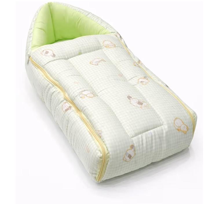 Gingham Plaid Sleepy Cat Baby Carry Nest